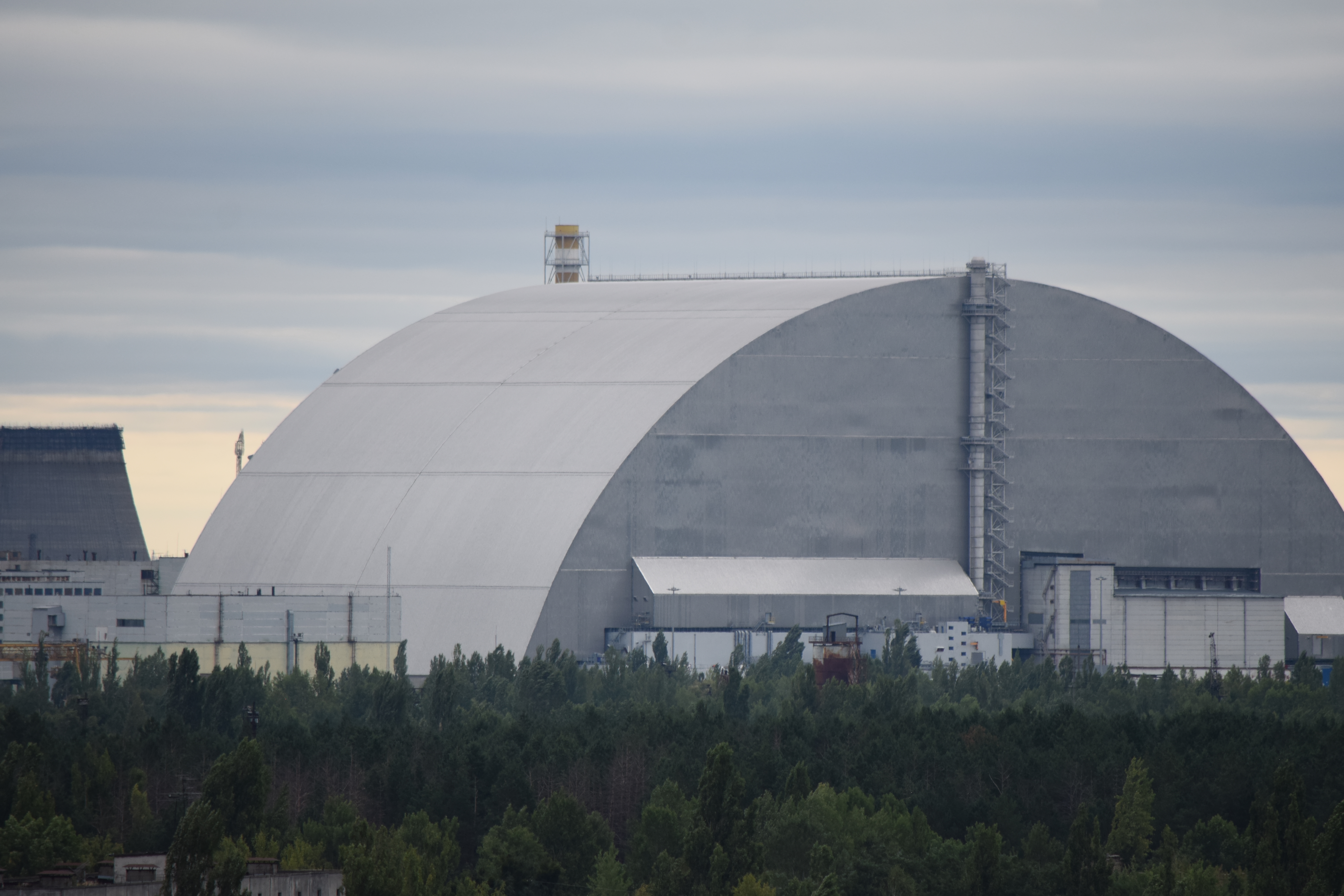 New Safe Confinement over Chernobyl Reactor 4