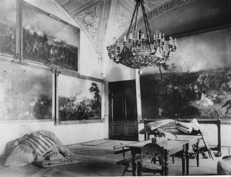 October Revolution historical image