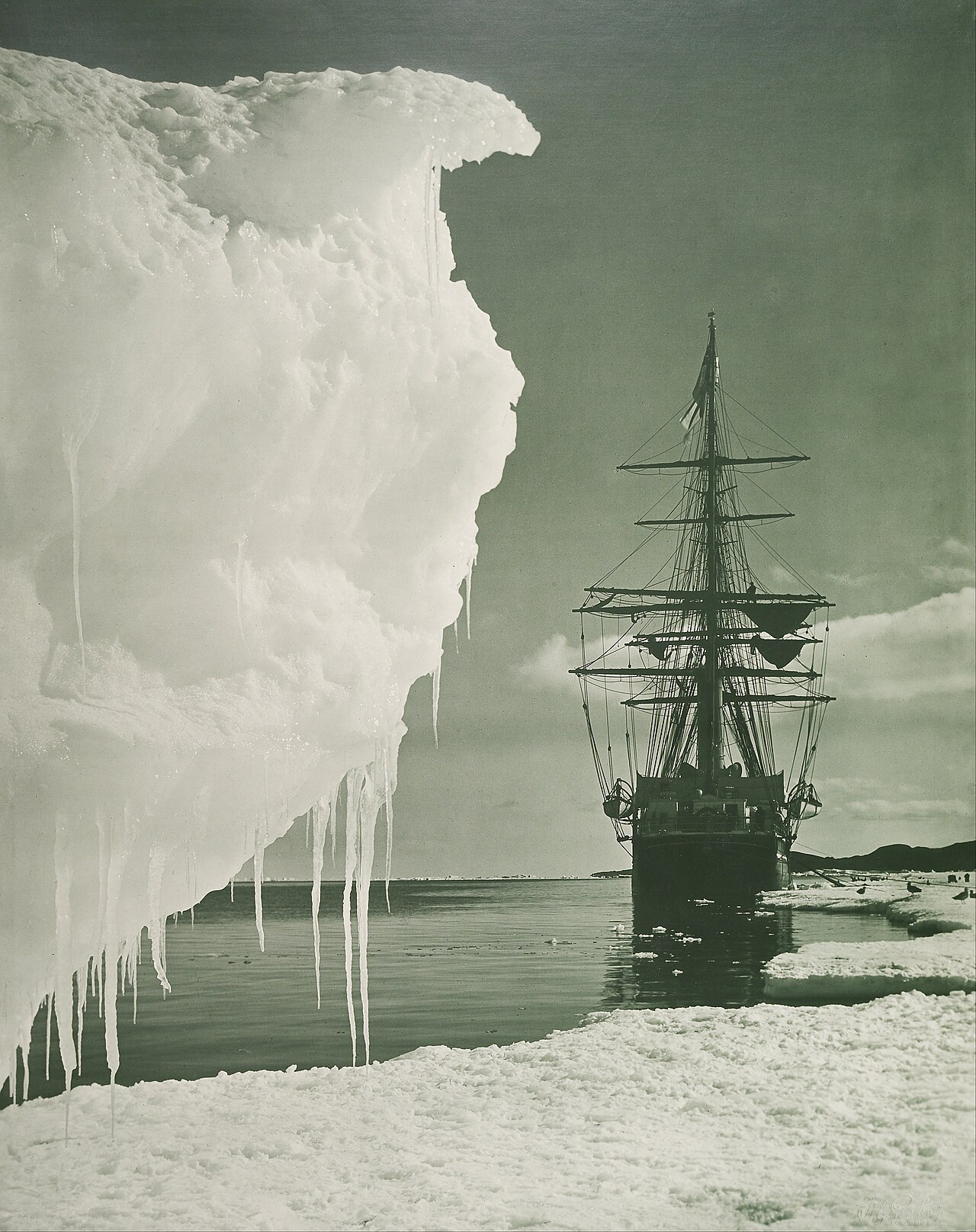 Cape Evans Base and Scott's Hut historical photograph